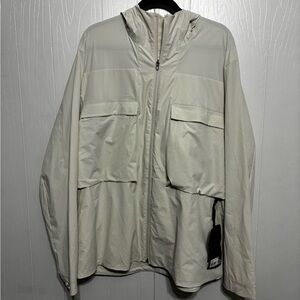 Men’s Lululemon Stretch Cargo Full Zip Jacket White Opal Sz XL  LM4AFWS NWT